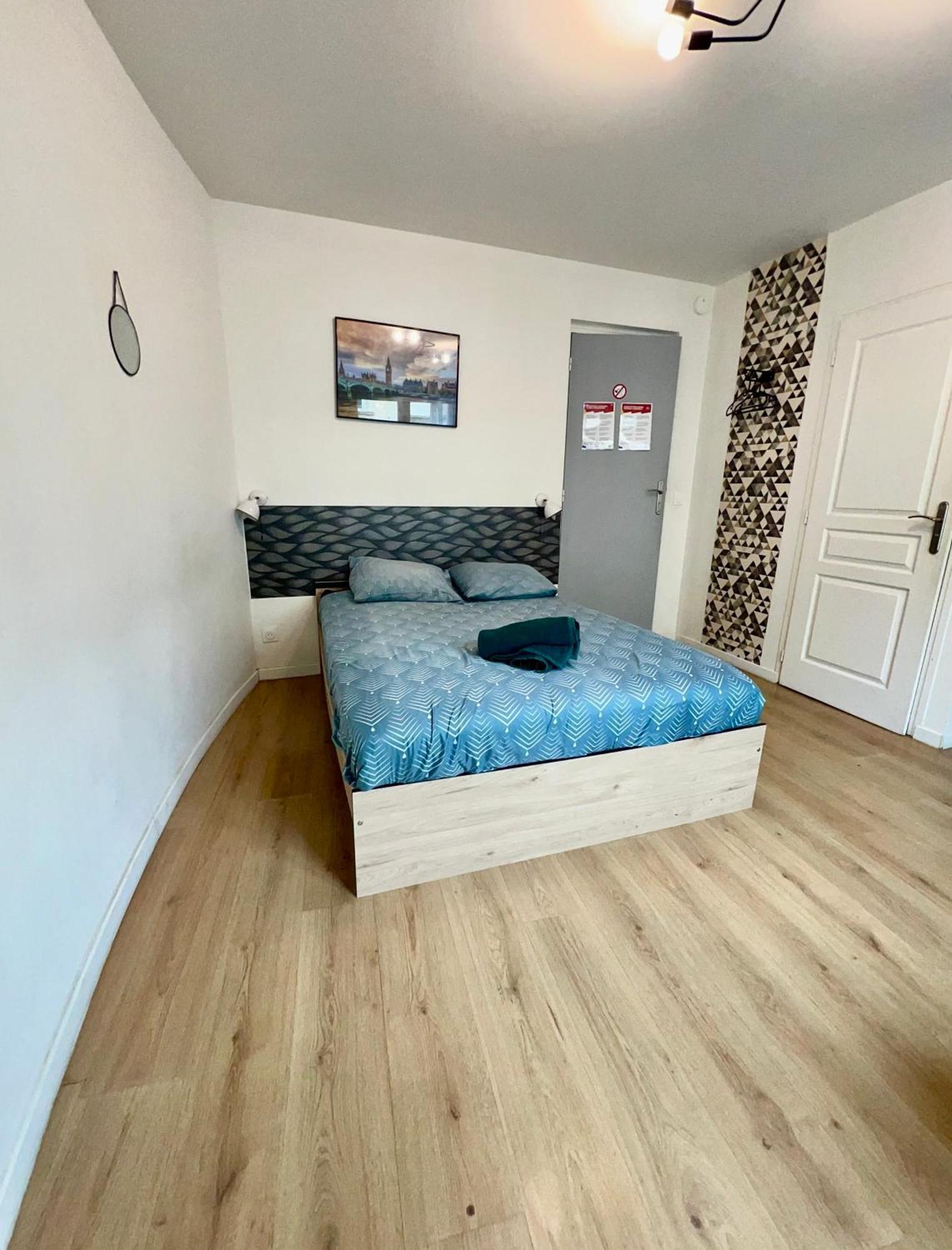 Studios Ideal Pro I Centre-Ville & Parking Gratuit Châtellerault Exterior foto